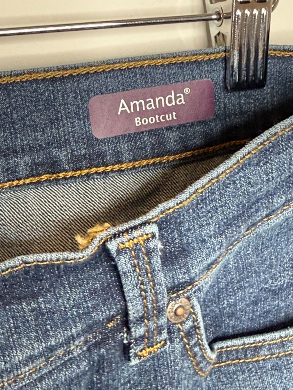 Gloria Vanderbilt Amanda Size 16 Bootcut Stretch Jeans - Picture 5 of 12